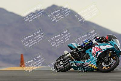 media/Jan-14-2023-SoCal Trackdays (Sat) [[497694156f]]/Turn 9 Set 2 (1130am)/